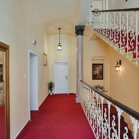 Aphrodite Hotel Марианске-Лазне Экстерьер фото
